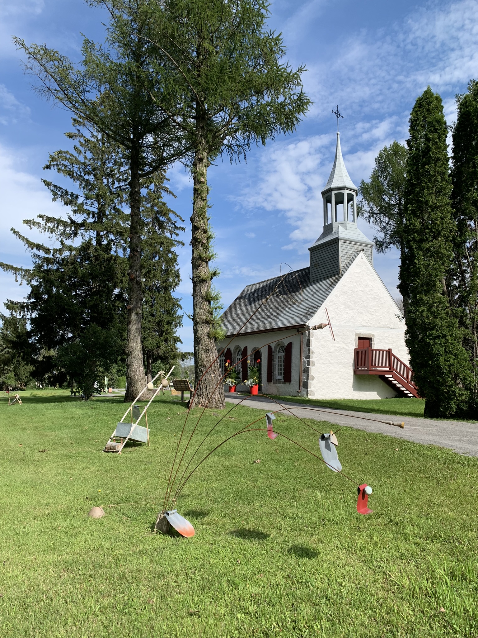 Installation extérieur à la Chapelle des Cuthbert